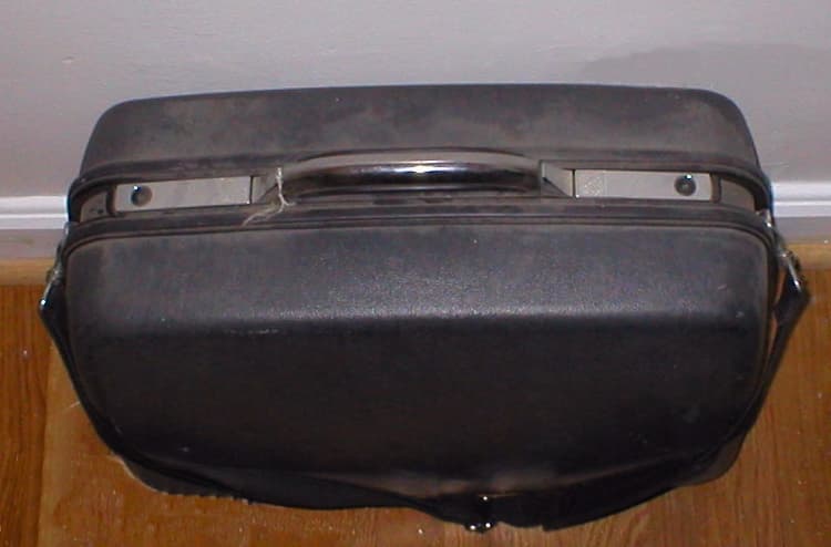 Suitcase, medium size